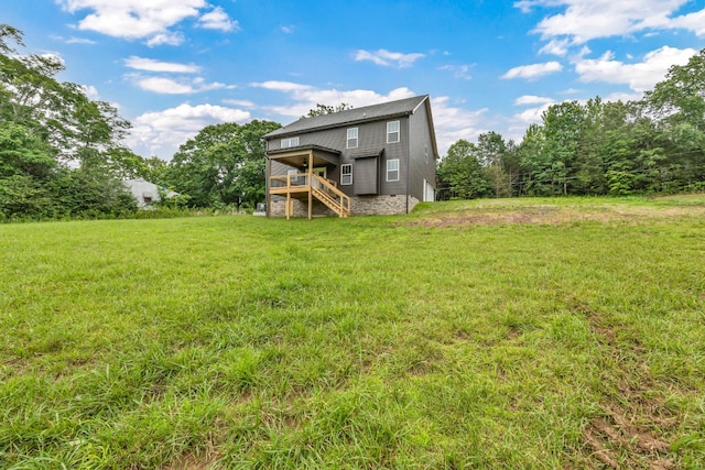 965 Palmyra Rd, Clarksville, TN 37040 - view of green lawn featuring stairs and a wooden deck