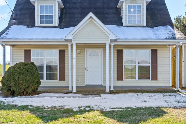 view of front of house