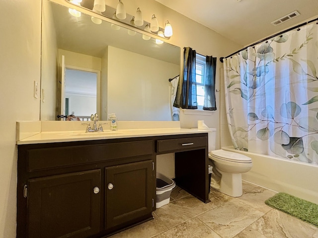 full bathroom featuring toilet, shower / bath combo with shower curtain, and vanity