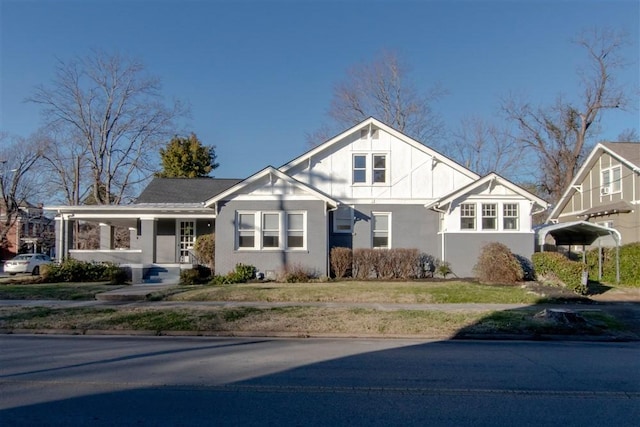 view of front of home featuring a carport