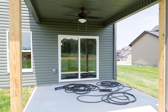 view of patio with a ceiling fan