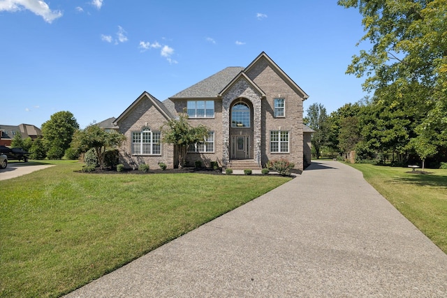 view of front of house with a front yard