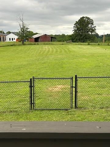 526 Shorty Few Rd, Dickson, TN 37055 - view of yard featuring a gate