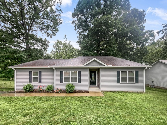 7689 S Swift Rd, Goodlettsville, TN 37072 - ranch-style home featuring a front lawn