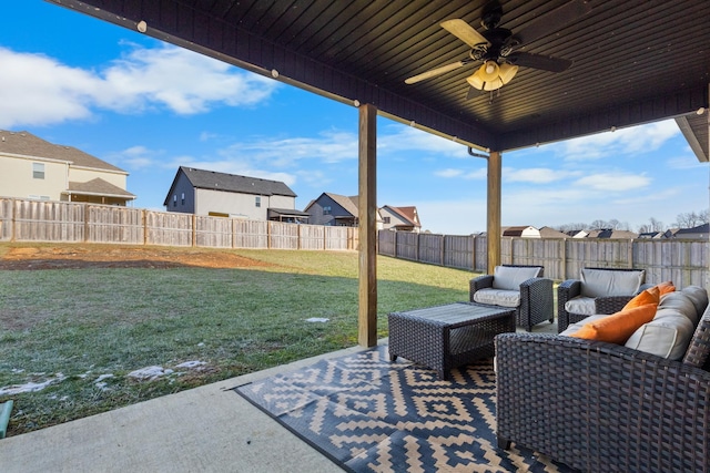 view of patio with ceiling fan and outdoor lounge area