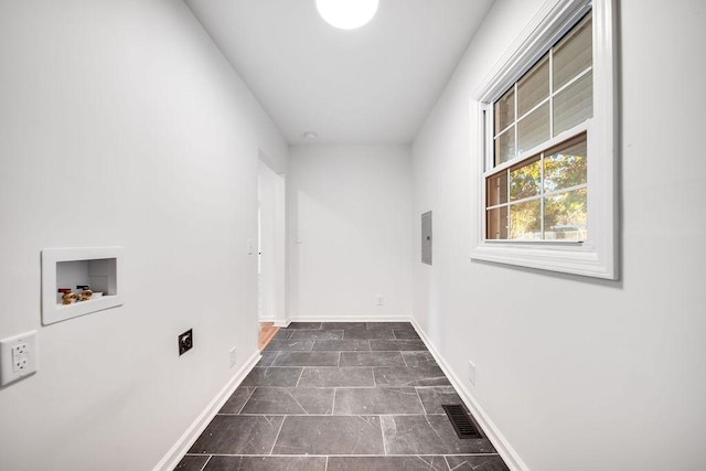 laundry room with washer hookup