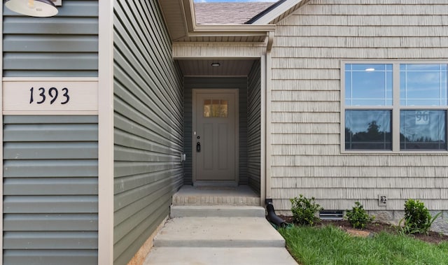 view of property entrance