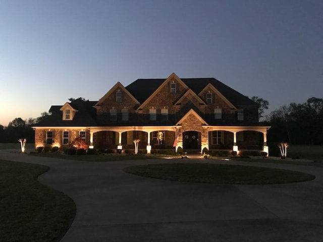 view of front of house