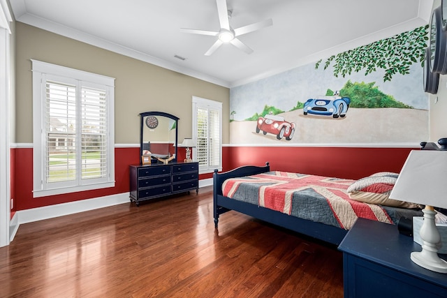 bedroom featuring ceiling fan, crown molding, and dark hardwood / wood-style flooring