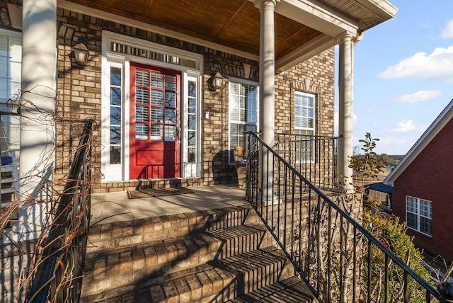 entrance to property with covered porch