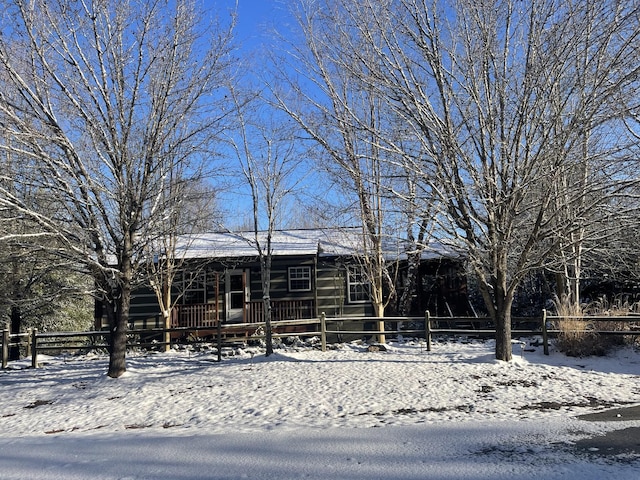 view of front of house