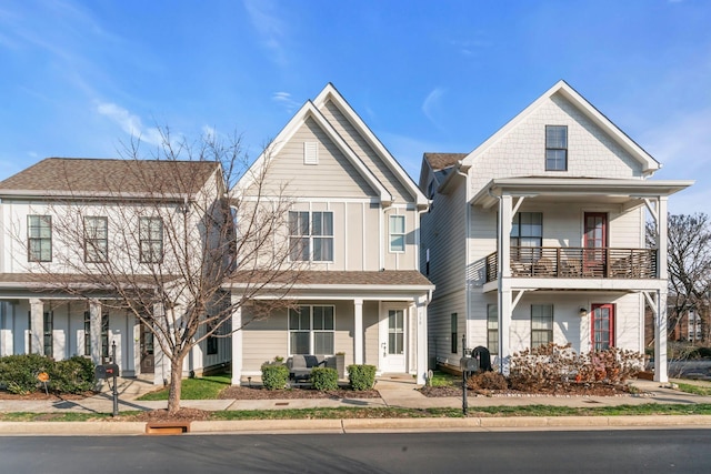 view of front of house