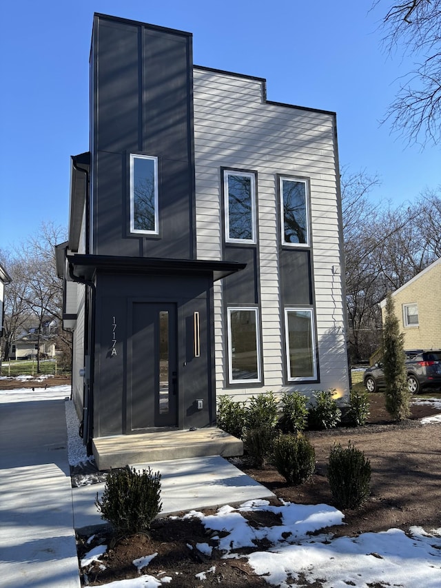 view of contemporary home