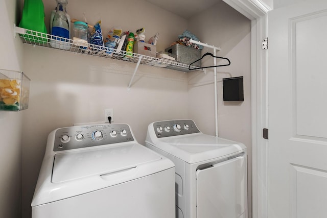 laundry room with laundry area and washer and dryer