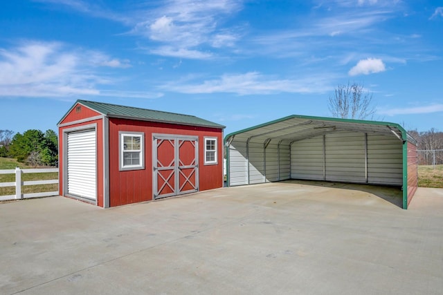 view of outdoor structure featuring a carport