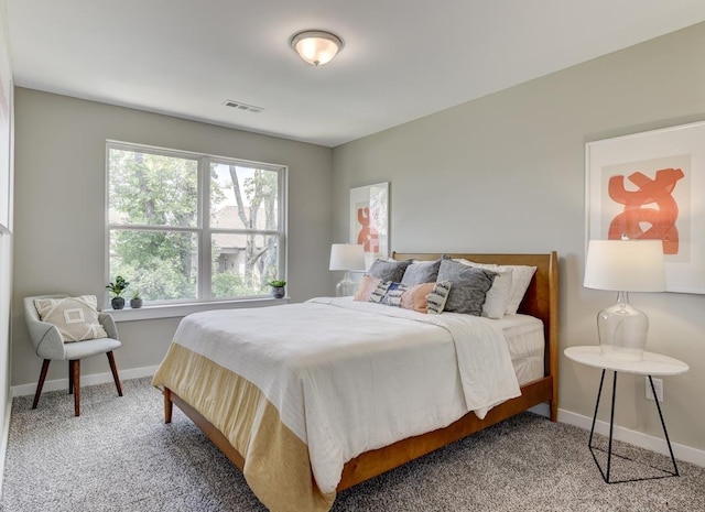 bedroom featuring carpet floors