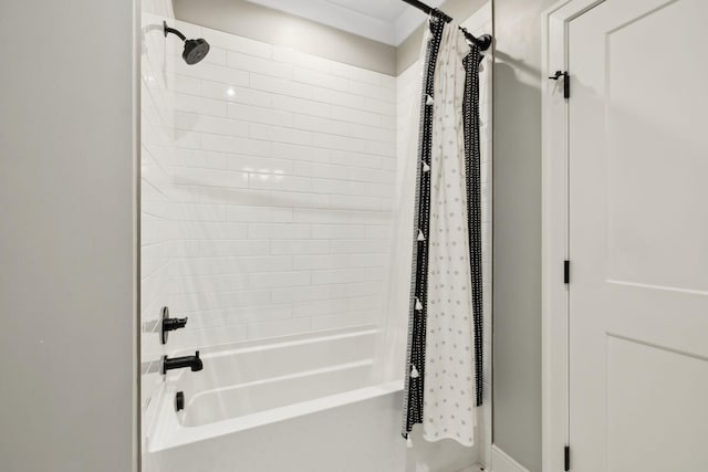 bathroom featuring shower / tub combo with curtain