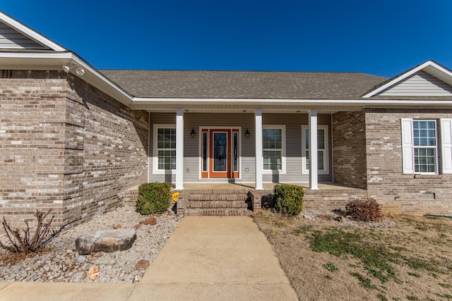 property entrance featuring a porch