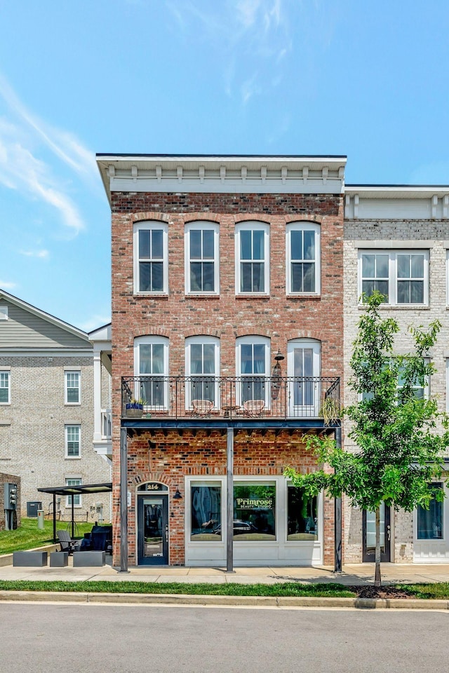 view of building exterior