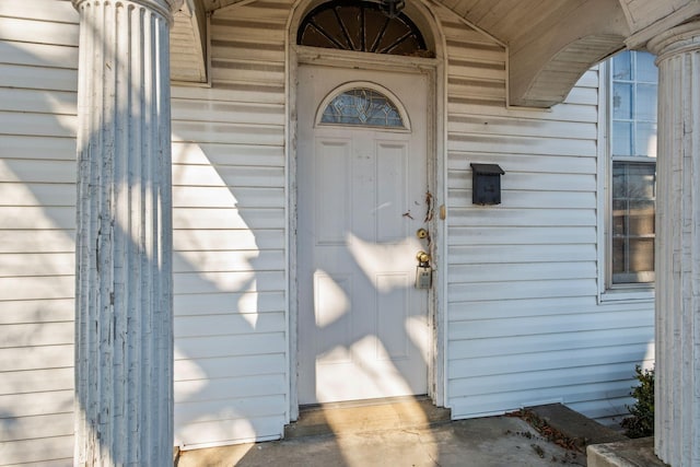 view of property entrance