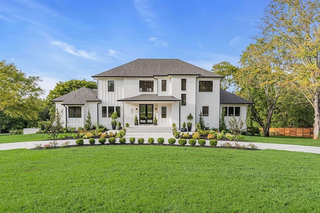 view of front of house featuring a front yard