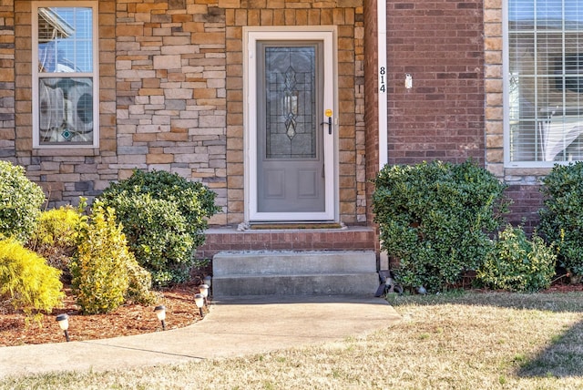 view of property entrance