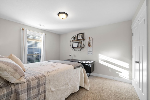 bedroom with carpet