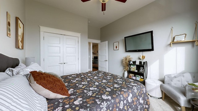 bedroom with ceiling fan and a closet