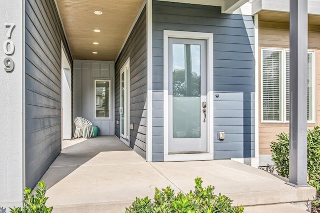 view of entrance to property