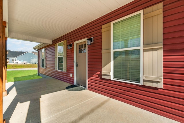 view of patio featuring a porch