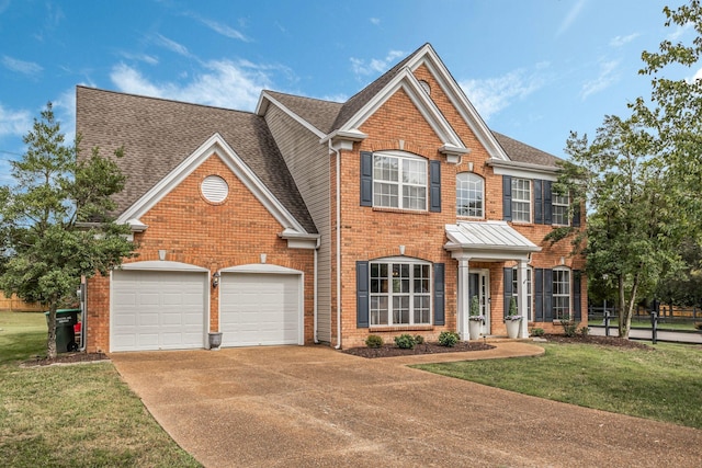 view of front of property featuring a front yard