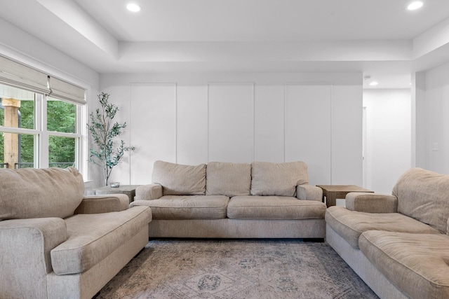 living area featuring recessed lighting