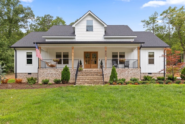 view of front of home featuring crawl space, a porch, a front lawn, and roof with shingles