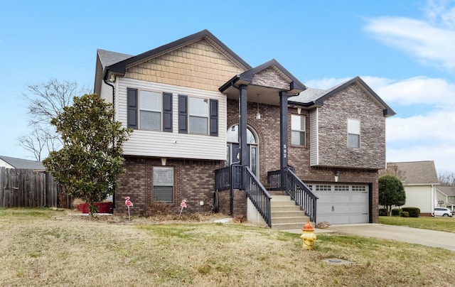 view of front facade featuring a garage and a front yard