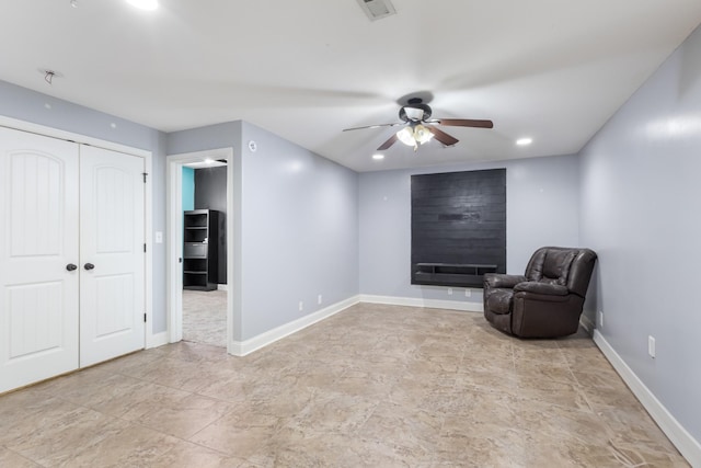 unfurnished room featuring ceiling fan