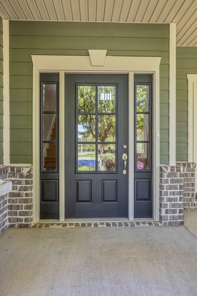 view of entrance to property