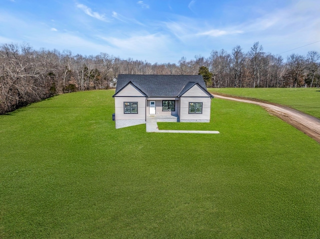 view of front of property with a front yard