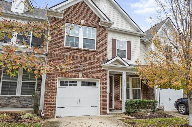 view of front of home featuring a garage