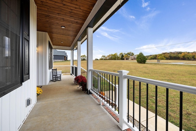 balcony with a porch