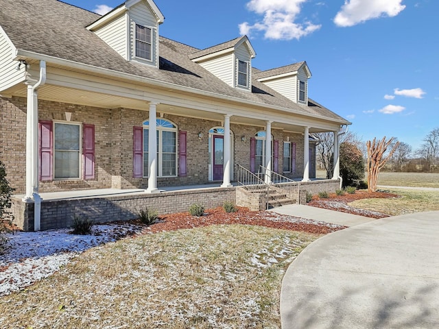 view of front of home featuring a porch