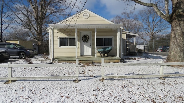 bungalow-style home with covered porch