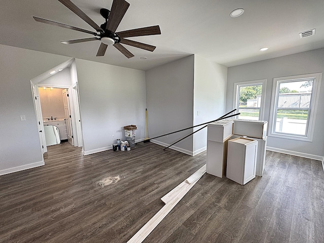 906 Davidson St, Tullahoma, TN 37388 - spare room with baseboards, dark wood-type flooring, recessed lighting, and ceiling fan