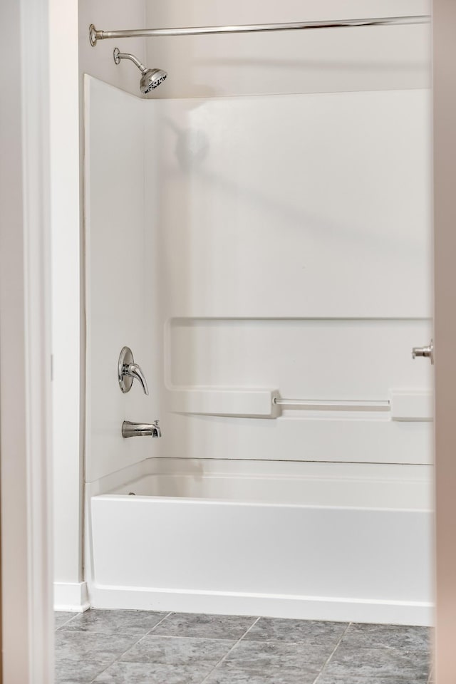 bathroom featuring shower / bathing tub combination