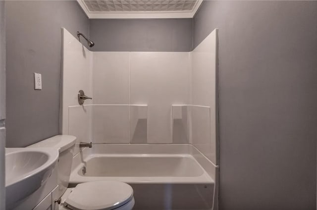 3352 Dumor Deer Lick Rd, Lewisburg, KY 42256 - full bathroom featuring toilet, vanity, and shower / bathtub combination