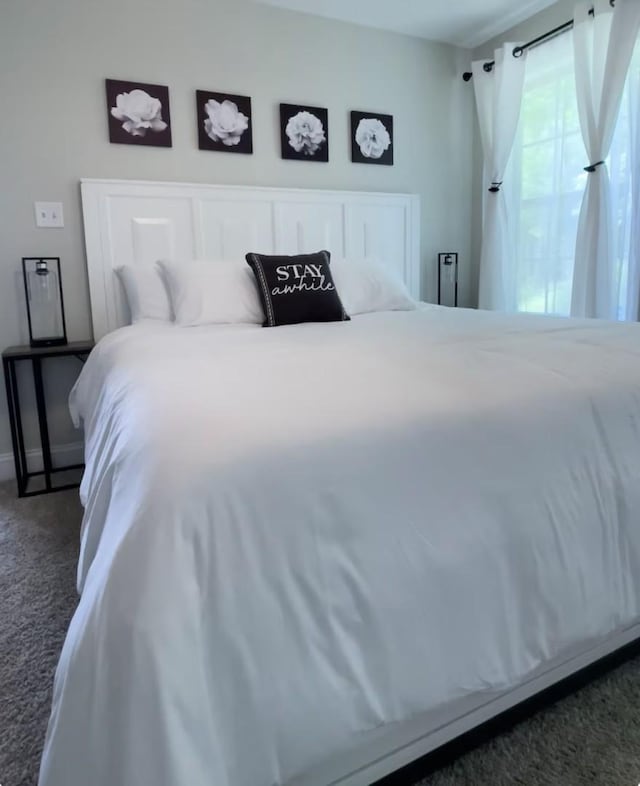 view of carpeted bedroom