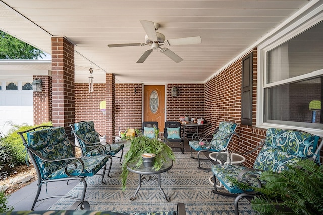 view of patio with ceiling fan and covered porch