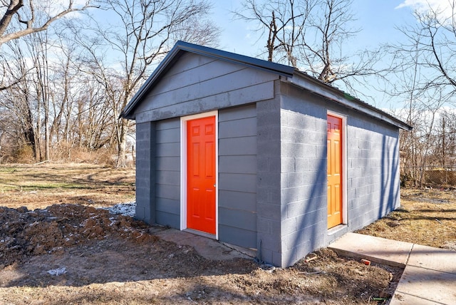 view of outbuilding