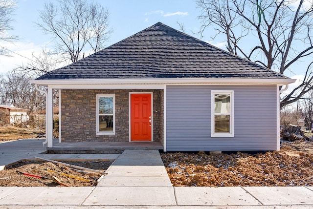 view of front of property