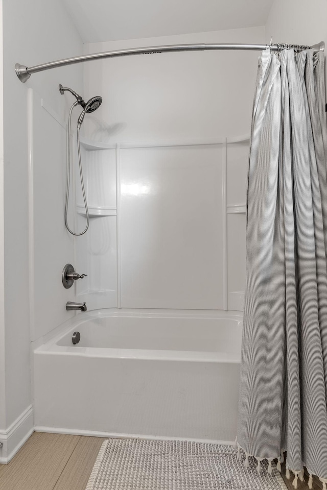 bathroom featuring shower / bath combo