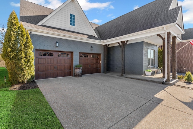 view of front of house featuring a garage